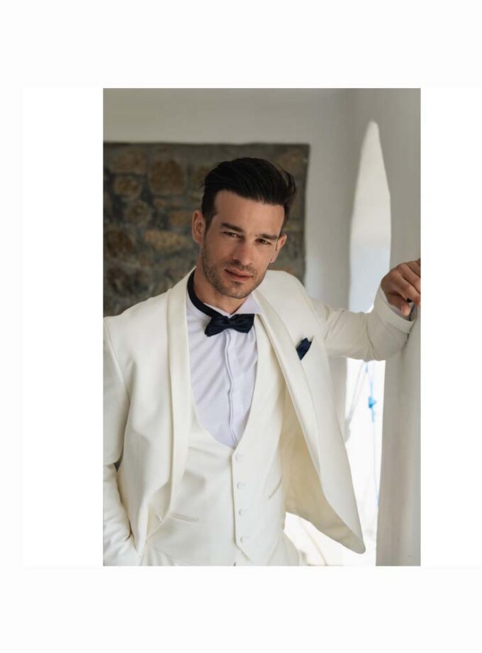 Tuxedo Suit Matching Vest Off White Bizzaro