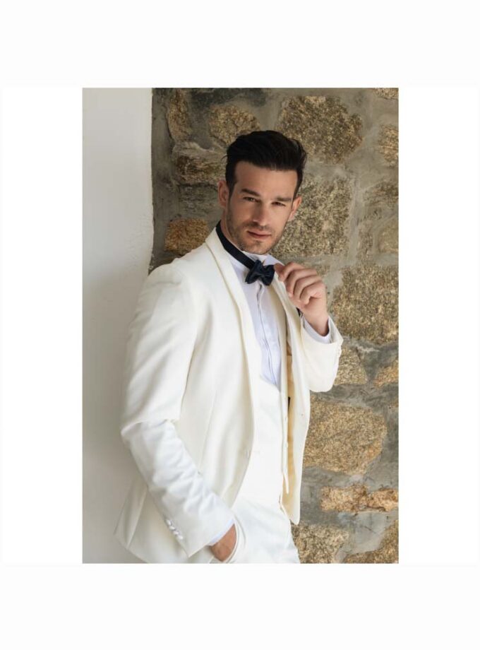 Tuxedo Suit Matching Vest Off White Bizzaro