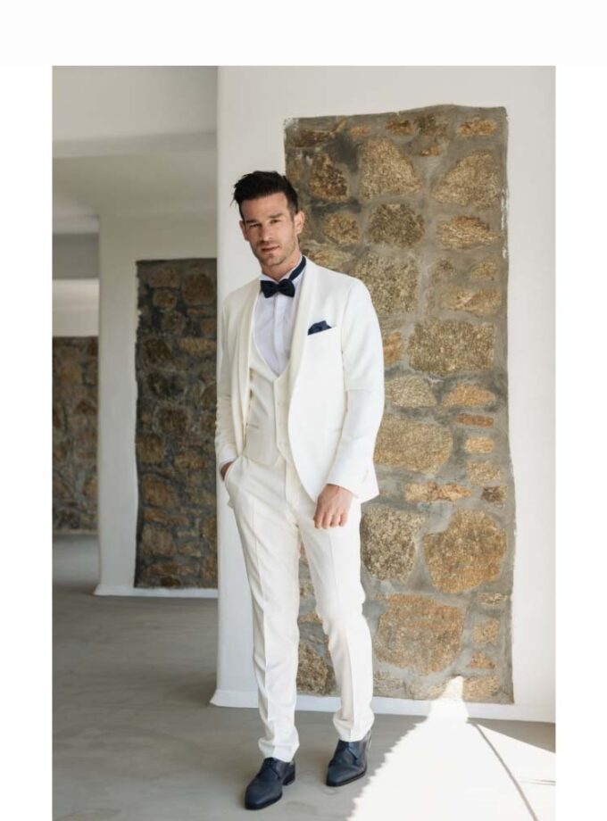 Tuxedo Suit Matching Vest Off White Bizzaro